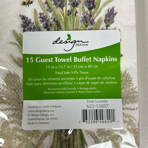 Fresh Lavender Floral Bouquet White Purple Set of 15 x 2 Guest Size Napkins - Picture 5 of 5